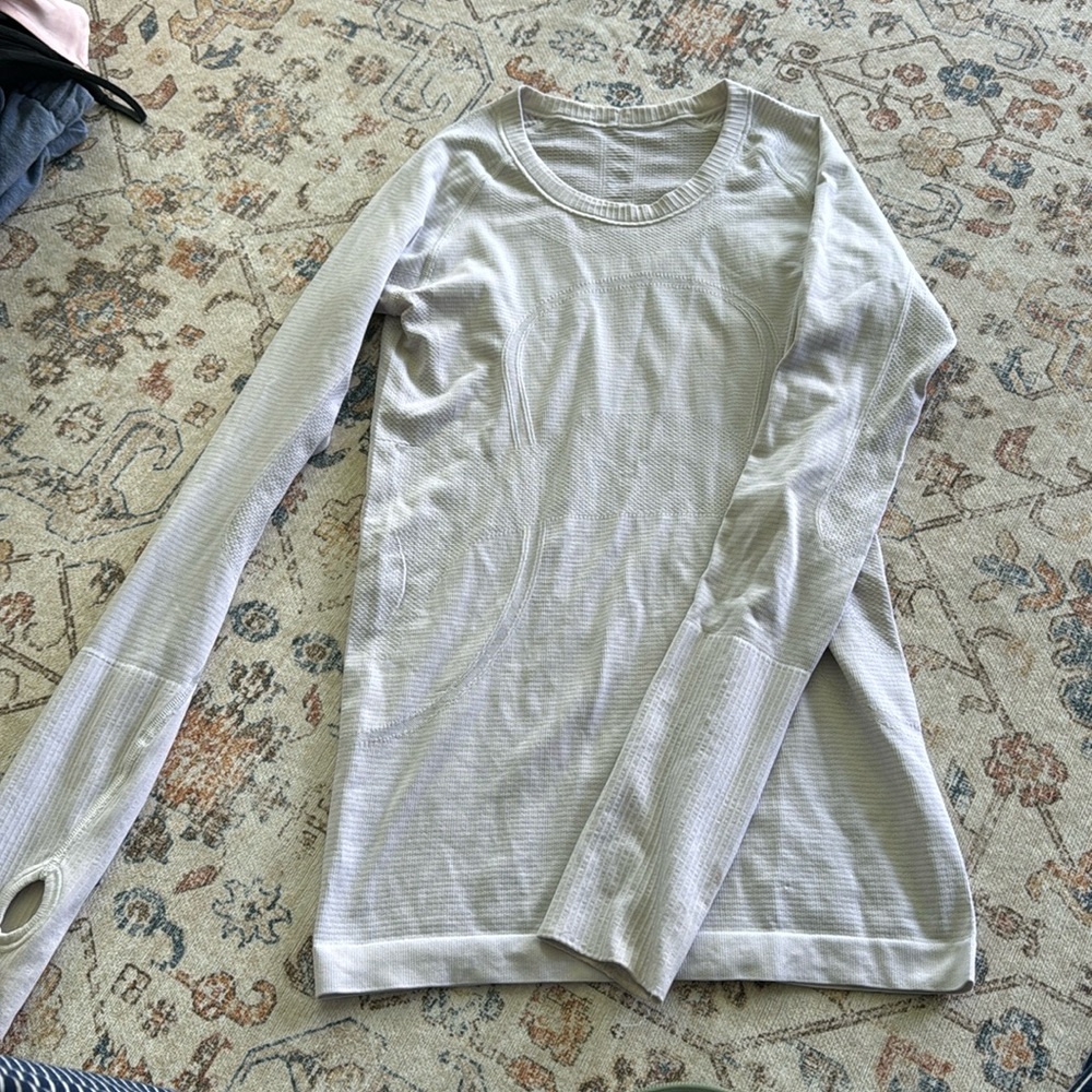 Lululemon running long sleeve white size 2